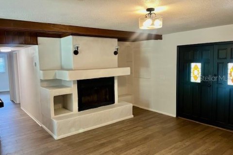 House in Casselberry, Florida 4 bedrooms, 132.85 sq.m. № 2157238 - photo 22