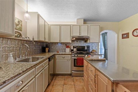 House in Morriston, Florida 4 bedrooms, 249.16 sq.m. № 1679045 - photo 12