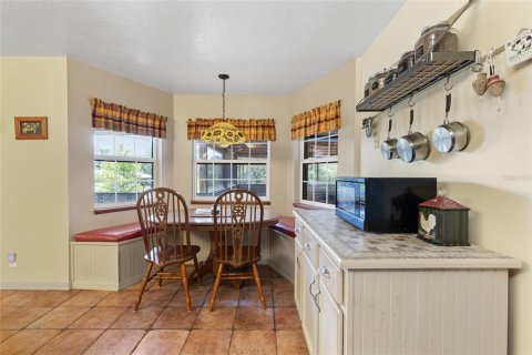 House in Morriston, Florida 4 bedrooms, 249.16 sq.m. № 1679045 - photo 14