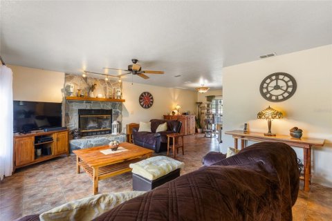 House in Morriston, Florida 4 bedrooms, 249.16 sq.m. № 1679045 - photo 5