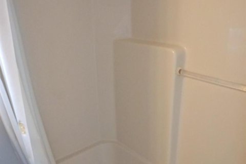 Apartment in Jensen Beach, Florida 1 bedroom, 45.99 sq.m. № 2179549 - photo 11