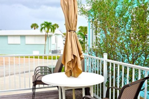 Apartment in Jensen Beach, Florida 1 bedroom, 45.99 sq.m. № 2179549 - photo 28