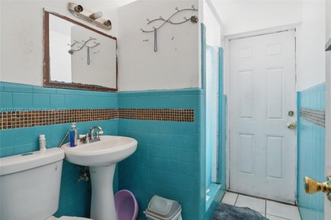Villa ou maison à vendre à West Palm Beach, Floride: 3 chambres, 122.45 m2 № 1937891 - photo 25