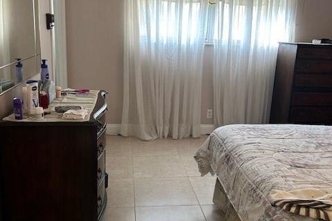Copropriété à louer à Lauderdale Lakes, Floride: 2 chambres, 80.36 m2 № 2241384 - photo 15