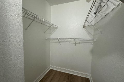 Appartement à louer à Fort Lauderdale, Floride: 2 chambres № 1987570 - photo 28