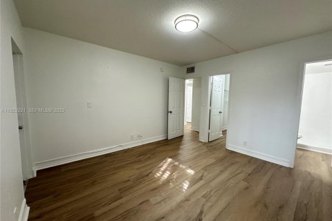 Appartement à louer à Fort Lauderdale, Floride: 2 chambres № 1987570 - photo 24