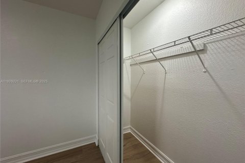 Appartement à louer à Fort Lauderdale, Floride: 2 chambres № 1987570 - photo 20