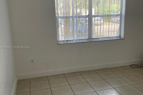 Condominio en alquiler en Sunrise, Florida, 2 dormitorios, 87.7 m2 № 2007839 - foto 6