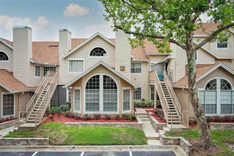 Copropriété à vendre à Altamonte Springs, Floride: 2 chambres, 92.16 m2 № 1771061 - photo 1