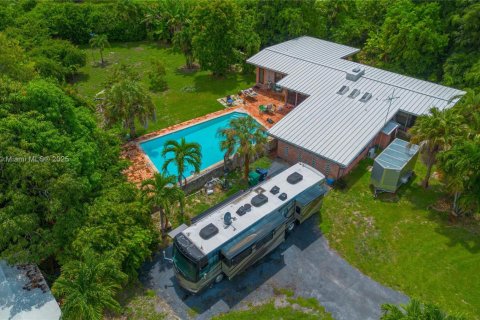 Terreno en venta en Pinecrest, Florida № 1818442 - foto 4
