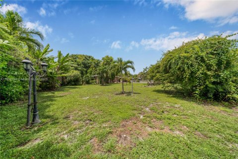 Terreno en venta en Pinecrest, Florida № 1818442 - foto 23