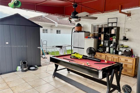 Снять в аренду виллу или дом в Хайалиа, Флорида 3 спальни, 137.22м2, № 1965248 - фото 9