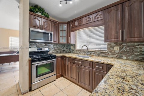 Villa ou maison à vendre à Homestead, Floride: 4 chambres, 138.52 m2 № 1788368 - photo 4