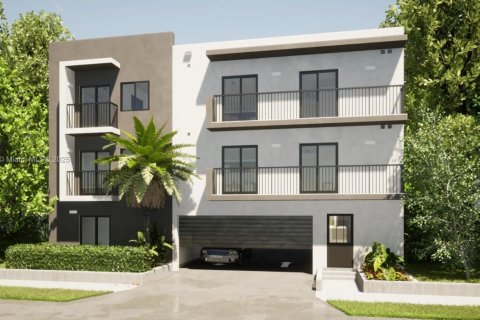 Apartamento en alquiler en Miami, Florida, 3 dormitorios, 92.34 m2 № 1954275 - foto 1