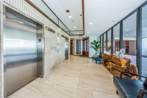 Condominio en venta en Clearwater, Florida, 2 dormitorios, 149.57 m2 № 1632221 - foto 9