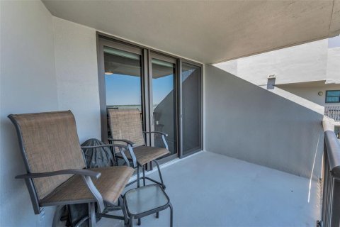 Condominio en venta en Clearwater, Florida, 2 dormitorios, 149.57 m2 № 1632221 - foto 24