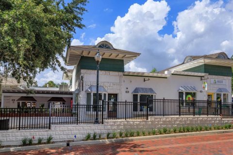 Propiedad comercial en alquiler en Mount Dora, Florida, 173.45 m2 № 1285429 - foto 10