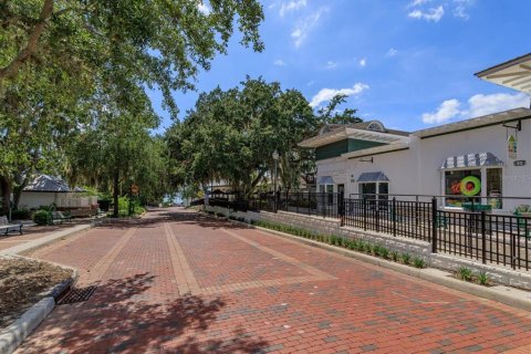 Propiedad comercial en alquiler en Mount Dora, Florida, 173.45 m2 № 1285429 - foto 4