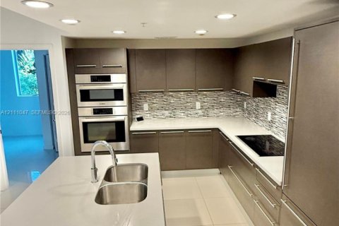 Condominio en venta en Doral, Florida, 3 dormitorios, 140.65 m2 № 2431426 - foto 5