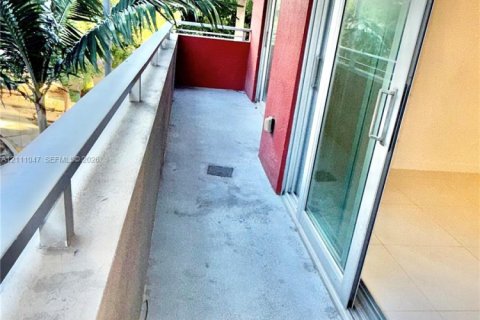 Condominio en venta en Doral, Florida, 3 dormitorios, 140.65 m2 № 2431426 - foto 24