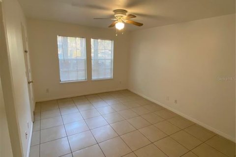 Condo in Orlando, Florida, 2 bedrooms  № 1549454 - photo 17