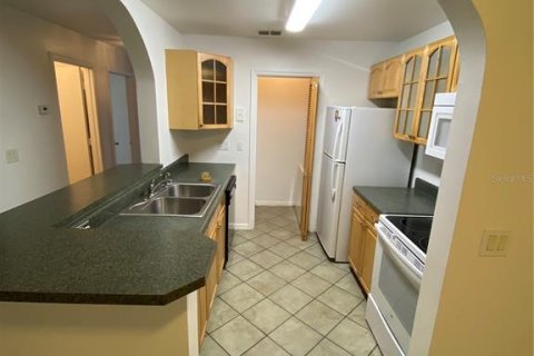 Condo in Orlando, Florida, 2 bedrooms  № 1549454 - photo 6
