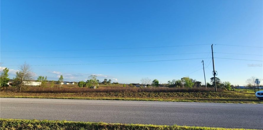 Land in Bronson, Florida № 2143869
