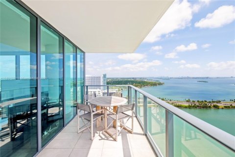 Copropriété à vendre à Miami, Floride: 3 chambres, 151.8 m2 № 1697587 - photo 2