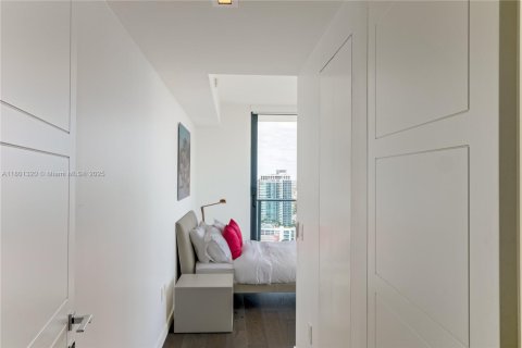Copropriété à vendre à Miami, Floride: 3 chambres, 151.8 m2 № 1697587 - photo 25