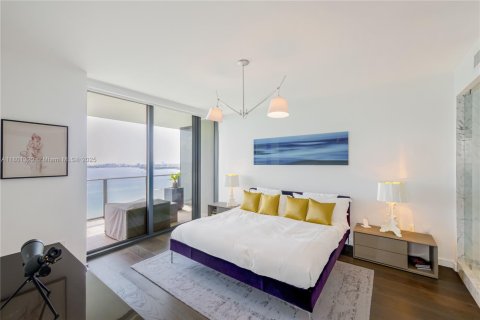 Copropriété à vendre à Miami, Floride: 3 chambres, 151.8 m2 № 1697587 - photo 18