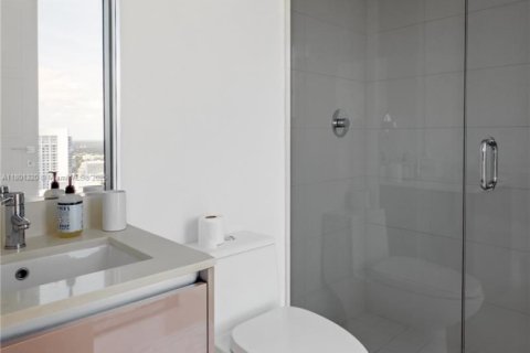 Copropriété à vendre à Miami, Floride: 3 chambres, 151.8 m2 № 1697587 - photo 29