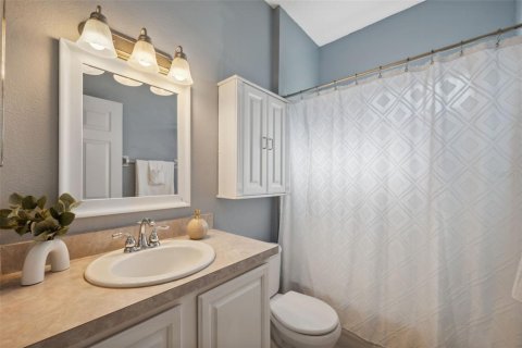Casa en venta en New Port Richey, Florida, 6 dormitorios, 233 m2 № 1770159 - foto 15