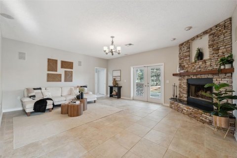 Casa en venta en New Port Richey, Florida, 6 dormitorios, 233 m2 № 1770159 - foto 11