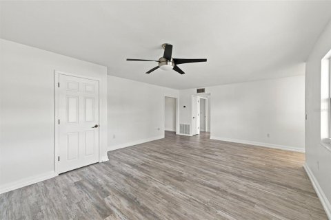 Casa en venta en Sun City Center, Florida, 2 dormitorios, 172.05 m2 № 2386460 - foto 23