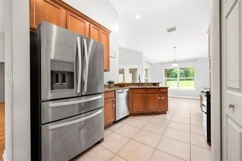 House in Gainesville, Florida 4 bedrooms, 178.65 sq.m. № 1877485 - photo 4