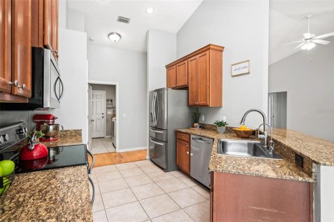 House in Gainesville, Florida 4 bedrooms, 178.65 sq.m. № 1877485 - photo 3