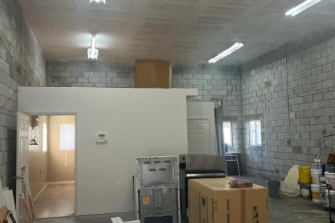 Immobilier commercial à vendre à Lantana, Floride: 103.12 m2 № 2082289 - photo 8