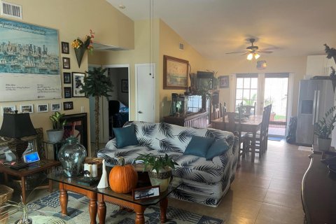Immobilier commercial à vendre à Lantana, Floride: 103.12 m2 № 2082289 - photo 7