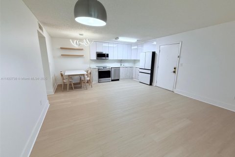 Copropriété à vendre à Tamarac, Floride: 2 chambres, 76.83 m2 № 1960625 - photo 3