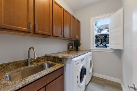 Casa en venta en Sarasota, Florida, 3 dormitorios, 248.42 m2 № 1824862 - foto 19