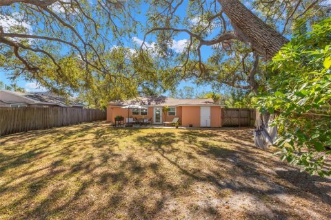 Villa ou maison à louer à Saint Petersburg, Floride: 2 chambres, 106.28 m2 № 2103060 - photo 22