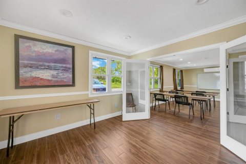 Immobilier commercial à louer à Ruskin, Floride № 1912429 - photo 11