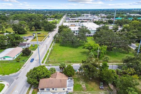 Propiedad comercial en venta en Tampa, Florida, 129.23 m2 № 2166139 - foto 18