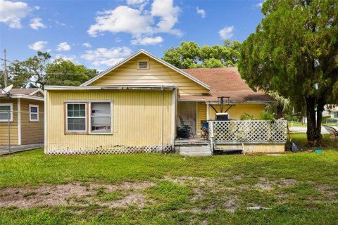Propiedad comercial en venta en Tampa, Florida, 129.23 m2 № 2166139 - foto 14
