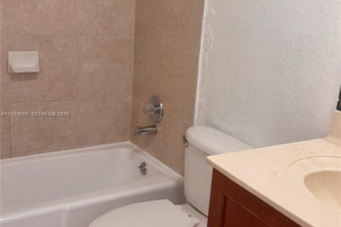 Снять в аренду кондоминиум в Плантация, Флорида 1 спальня, 54.63м2, № 1996793 - фото 13