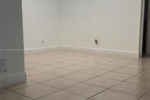 Снять в аренду кондоминиум в Плантация, Флорида 1 спальня, 54.63м2, № 1996793 - фото 5