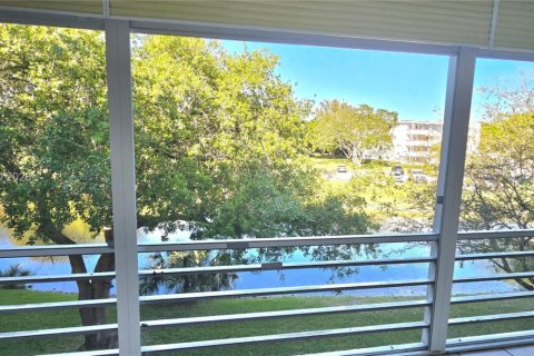 Купить кондоминиум в Дирфилд-Бич, Флорида 2 спальни, 79.9м2, № 2047800 - фото 23