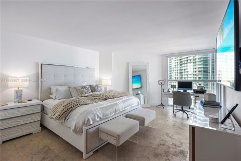 Condominio en venta en Sunny Isles Beach, Florida, 3 dormitorios, 199.18 m2 № 1946312 - foto 12