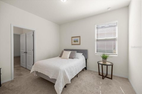 House in Ocala, Florida 4 bedrooms, 263.29 sq.m. № 2096213 - photo 18