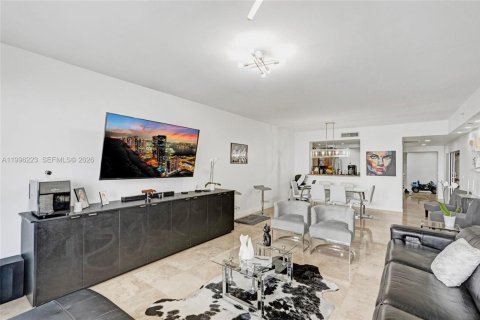 Снять в аренду кондоминиум в Авентура, Флорида 2 спальни, 187.66м2, № 2060481 - фото 13